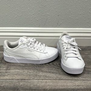 White Puma Women’s Sneakers